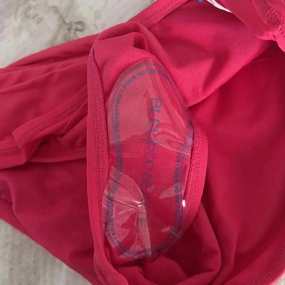 Bleu by Rod Beattie Ring-Neckline Bikini Top and Bottom Size 4 - Picture 9 of 10